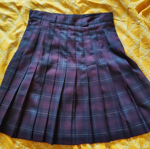 CONRAD C Skirt - Picture 9 of 9
